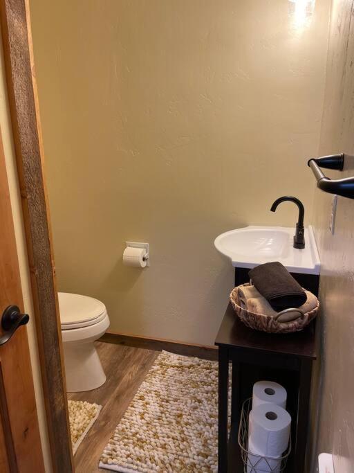 Parkway Yellowstone Guest House Apartment #3 Gardiner Exterior foto